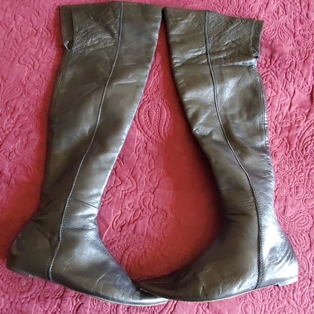 Kenneth Cole Over the knee boots